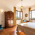 Il Poggiarellino 14, Emma * ヴォルテッラ
