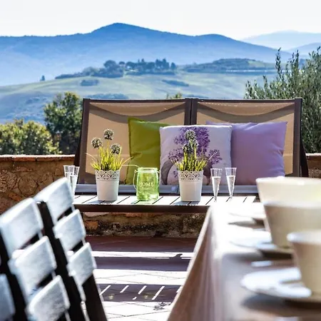 Villa Il Poggiarellino 14, Emma Volterra
